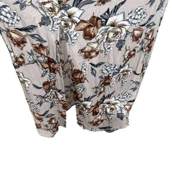 Natural Life Amelia Maxi Dress V-neck Gray Rose floral Crinkle Boho Size L NWT - Picture 2 of 11